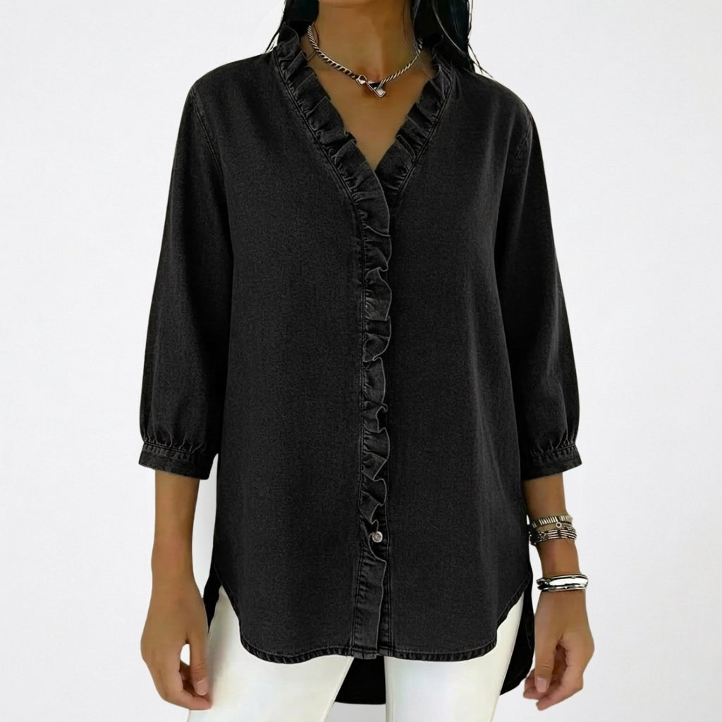 Damernas blus med volangdetaljer och trekvartslånga ärmar-Blouse for women-Fjallbarn