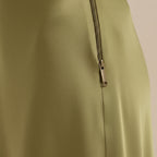 Damernas lång kjol med glansig yta och hög midja-Skirt for women-Fjallbarn