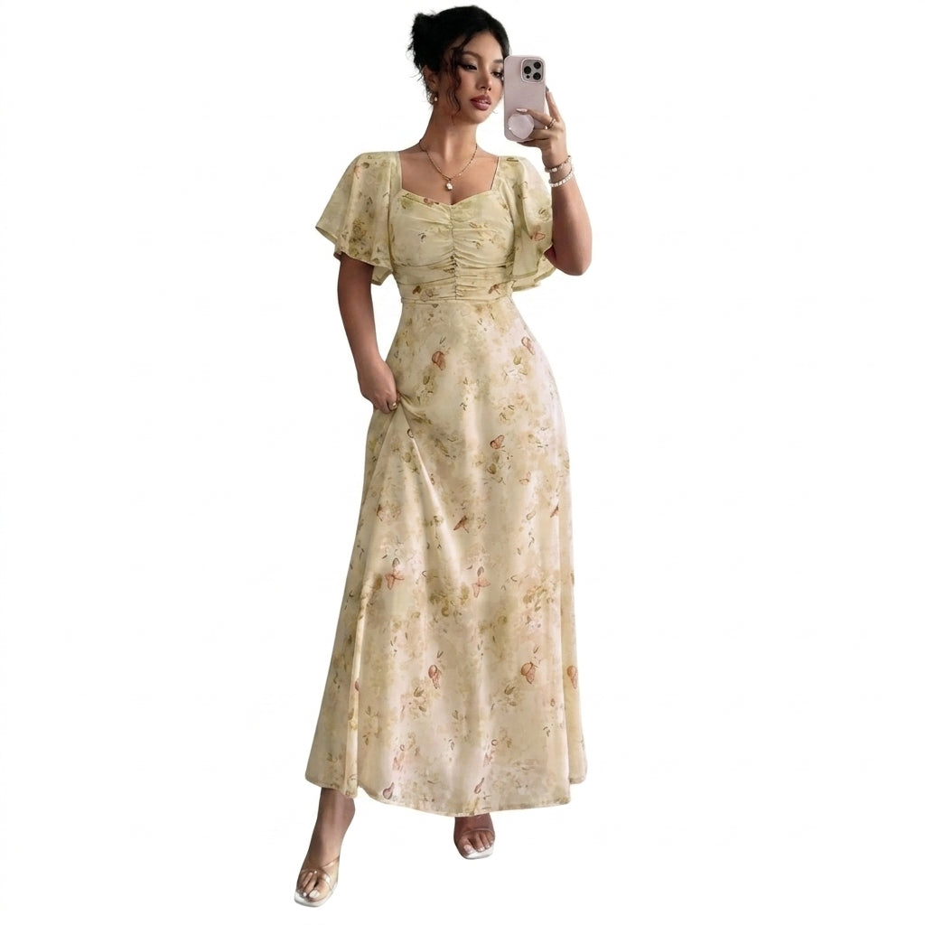 Damernas maxiklänning med blom- och fjärilsmönster, utställda ärmar och rynkad framsida-Maxi Dress-Fjallbarn