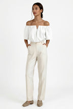 Damernas off-the-shoulder-topp med V-ringning och rynkad midja-Tops for women-Fjallbarn