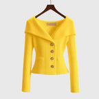 Damernas ribbstickade kofta med bred krage och dekorativa knappar-sweater for woman-Fjallbarn