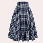 Damernas rutmönstrad midikjol med hög midja och knappar-Skirt for women-Fjallbarn