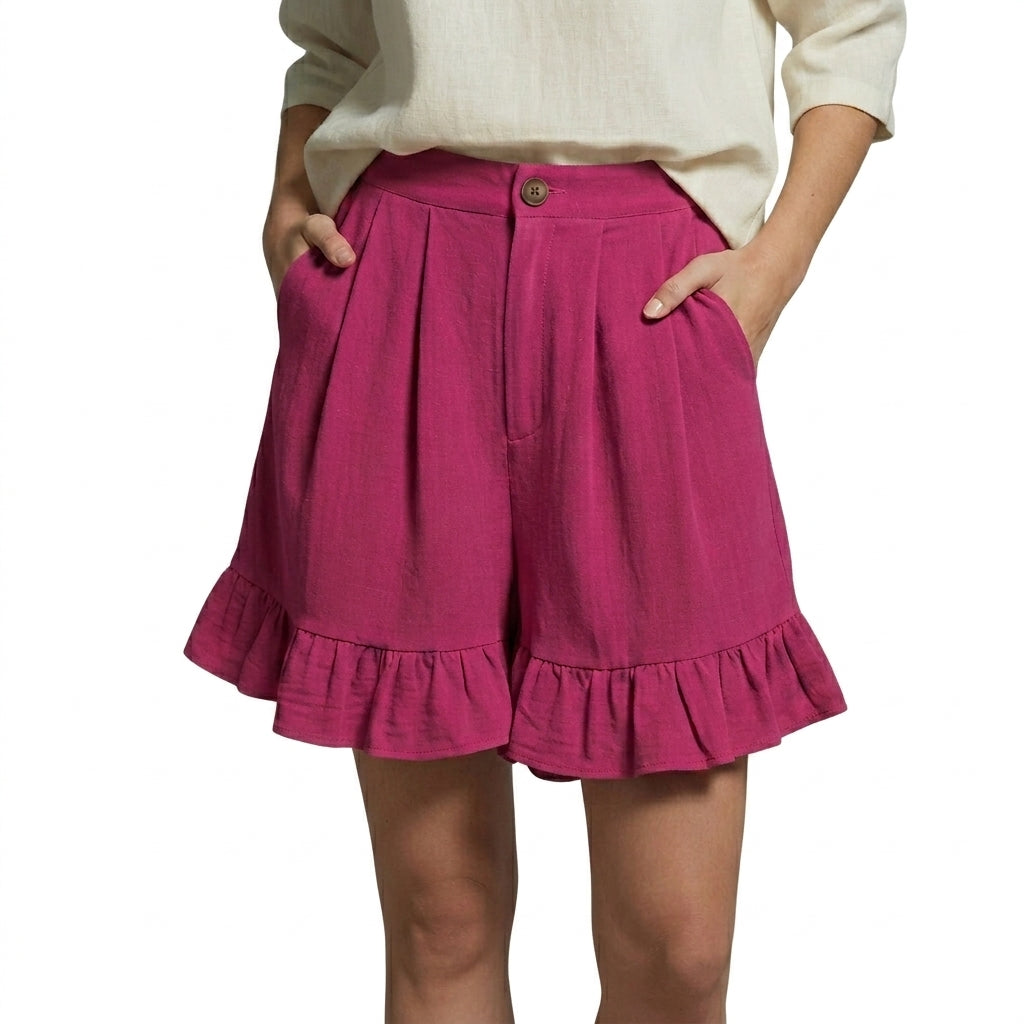 Damernas shorts med hög midja och veckad framsida samt volangkant och sidofickor-Shorts for women-Fjallbarn