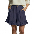 Damernas shorts med hög midja och veckad framsida samt volangkant och sidofickor-Shorts for women-Fjallbarn