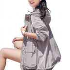 Damjacka med huva och genomskinlig finish-Jacket for women-Fjallbarn