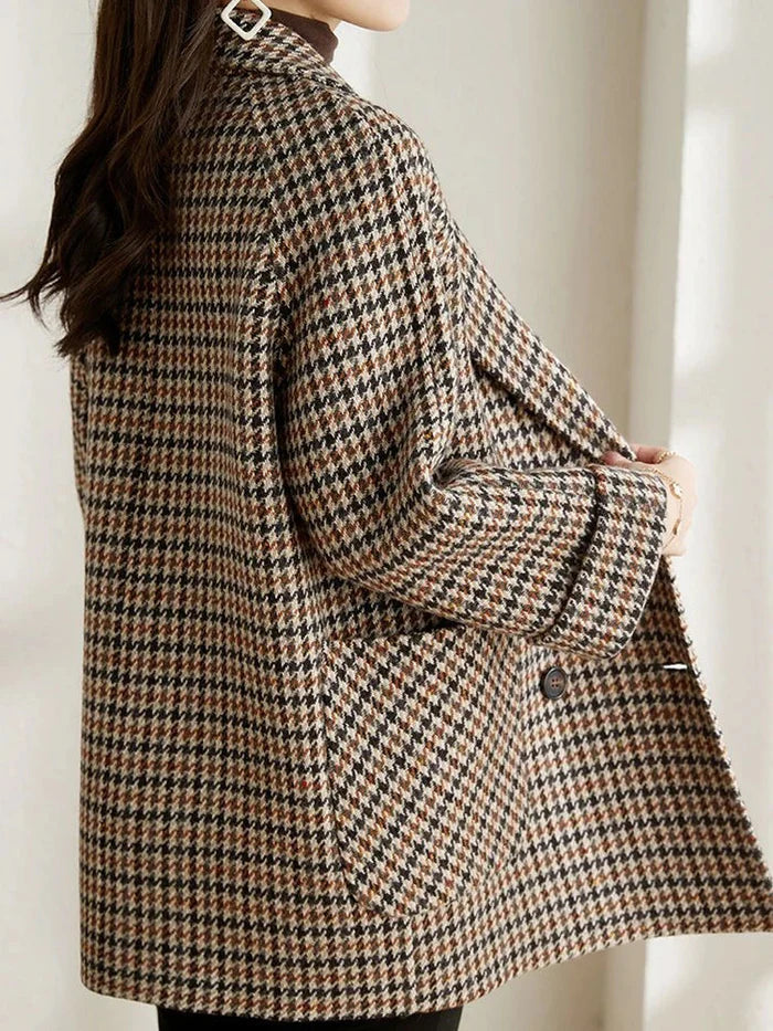 Damkappa med hundtandsmönster och knäppning-Jacket for women-Fjallbarn