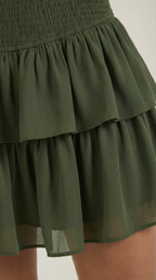 Damkjol med hög rynkad midja och volanger i minilängd-Skirt for women-Fjallbarn