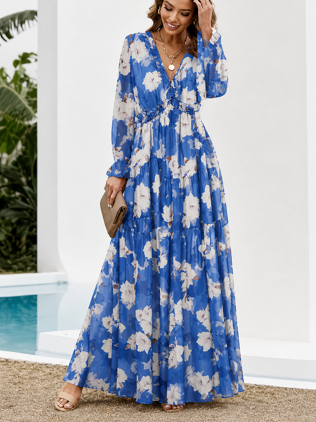 Damklänning maxi med långa ärmar och V-ringning med lagerdelad kjol och blommönster-Maxi Dress-Fjallbarn