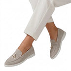 Damloafers med tofsar och kontrasterande sula-Footwear for women-Fjallbarn