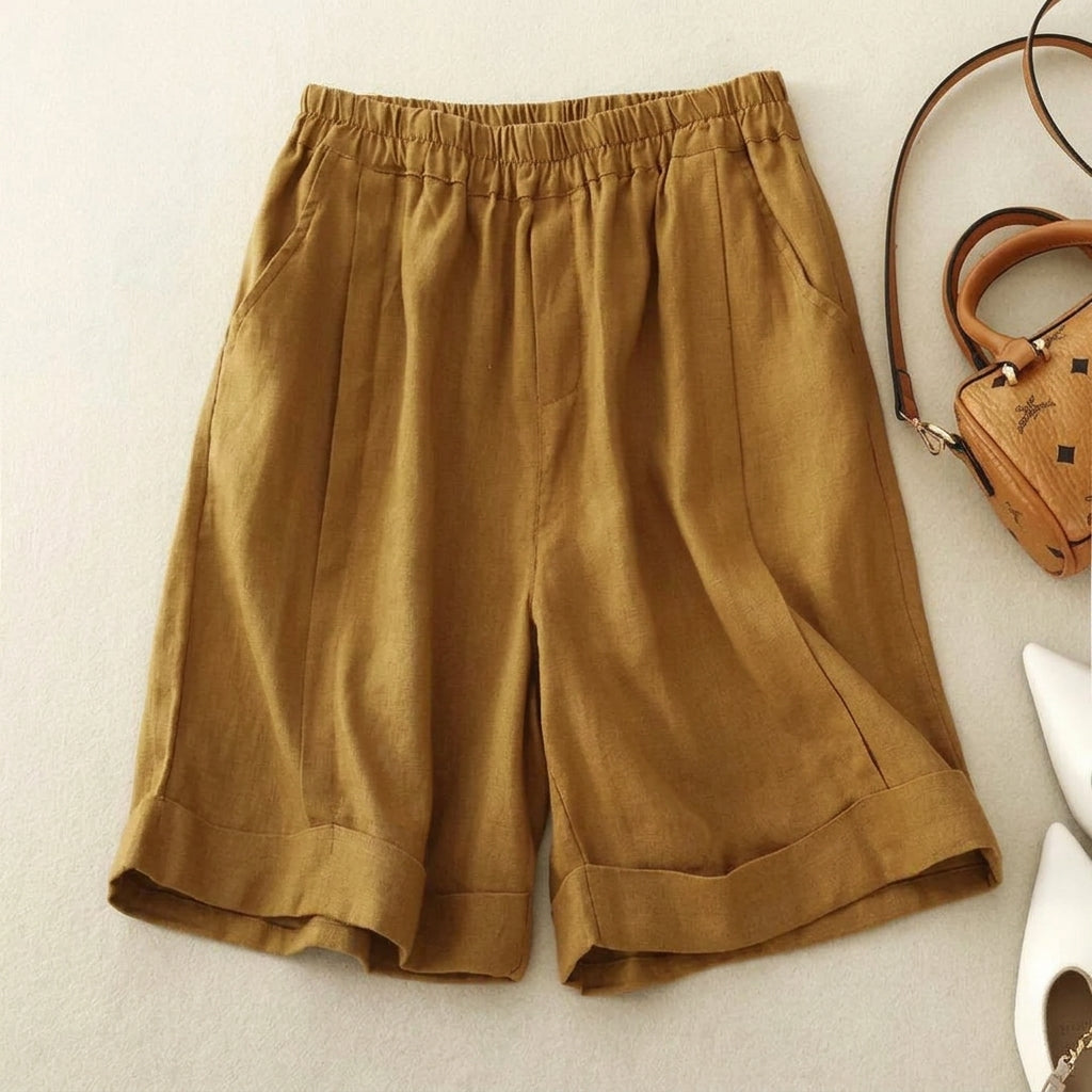 Damshorts med elastisk midja, uppvikta benslut och sidofickor-Shorts for women-Fjallbarn