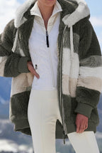 Fuskpälsjacka med huva och färgblock för dam-Jacket for women-Fjallbarn