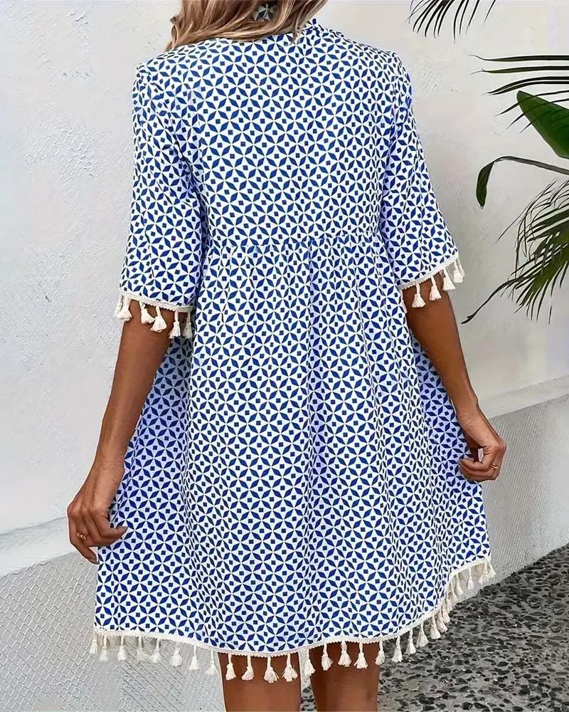 Geometriskt mönstrad miniklänning med tofsar för dam-Mini Dress-Fjallbarn