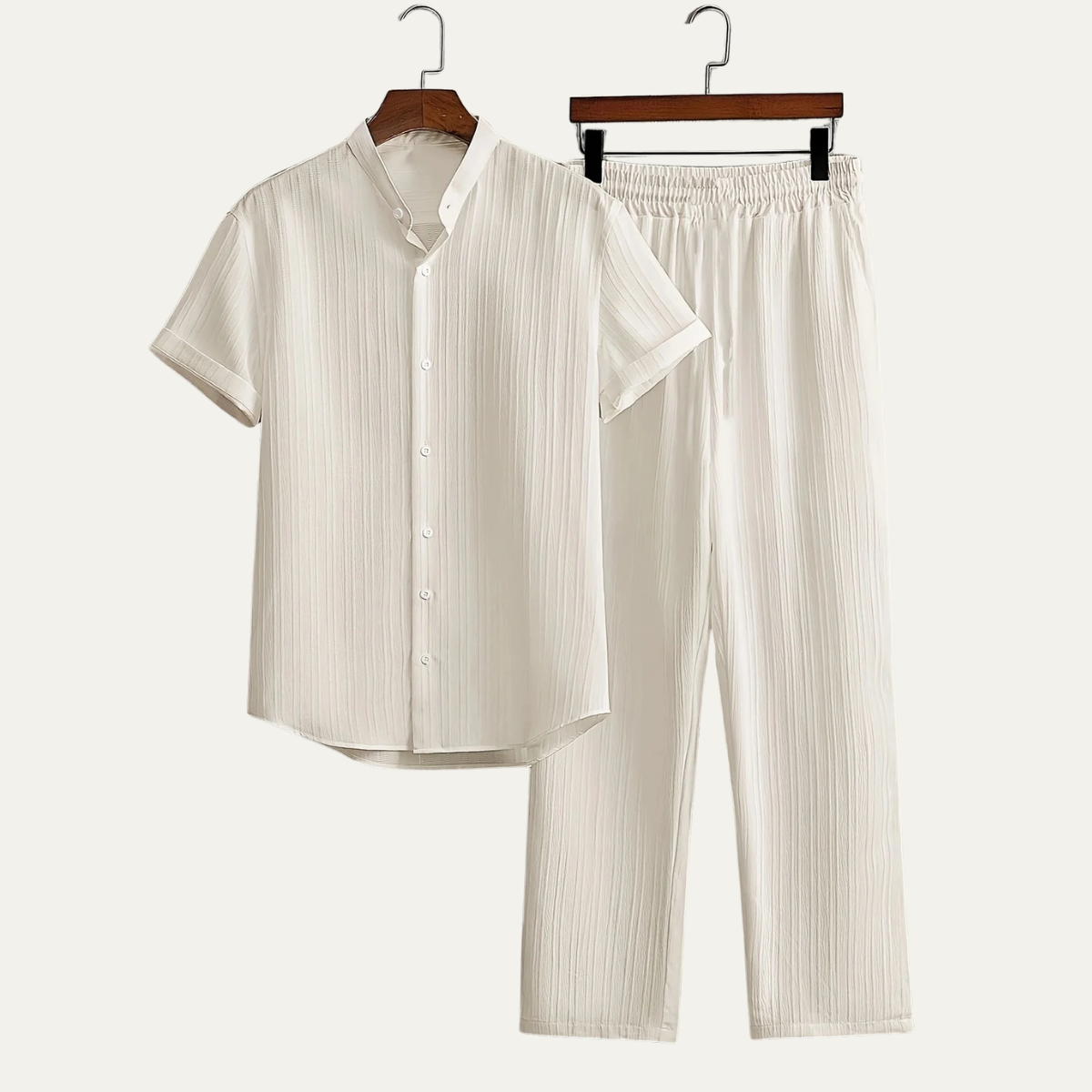 Herr set med kortärmad skjorta med ståkrage och knäppning samt byxor med elastisk midja-sets for Men-Fjallbarn