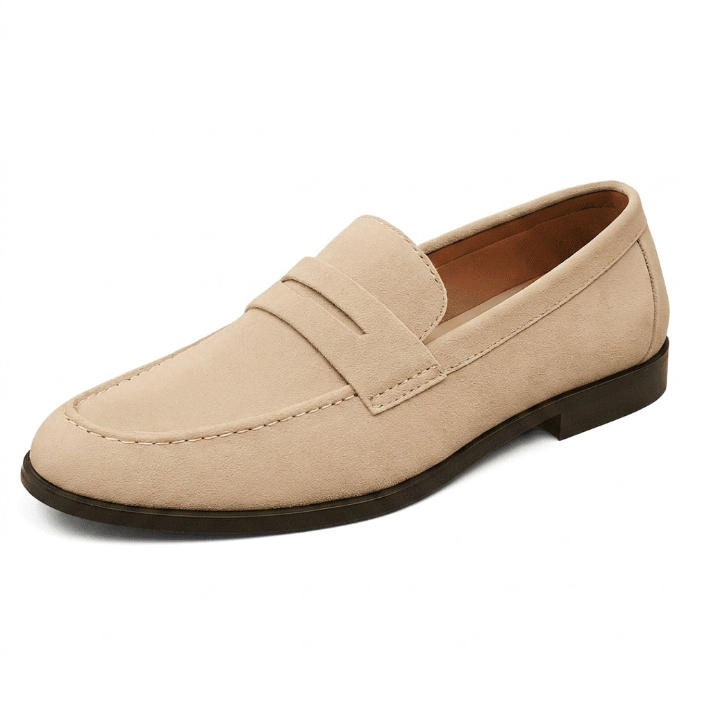Herrarnas loafers med pennyrem och markerade sömmar och mandelformad tå-Footwear for men-Fjallbarn