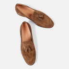 Herrloafers med tofsar, mockasinsöm och dekorativ snörning-Footwear for men-Fjallbarn