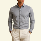 Herrskjorta med långa ärmar och krage med knappstängning och kontrastknappar-Shirts for men-Fjallbarn