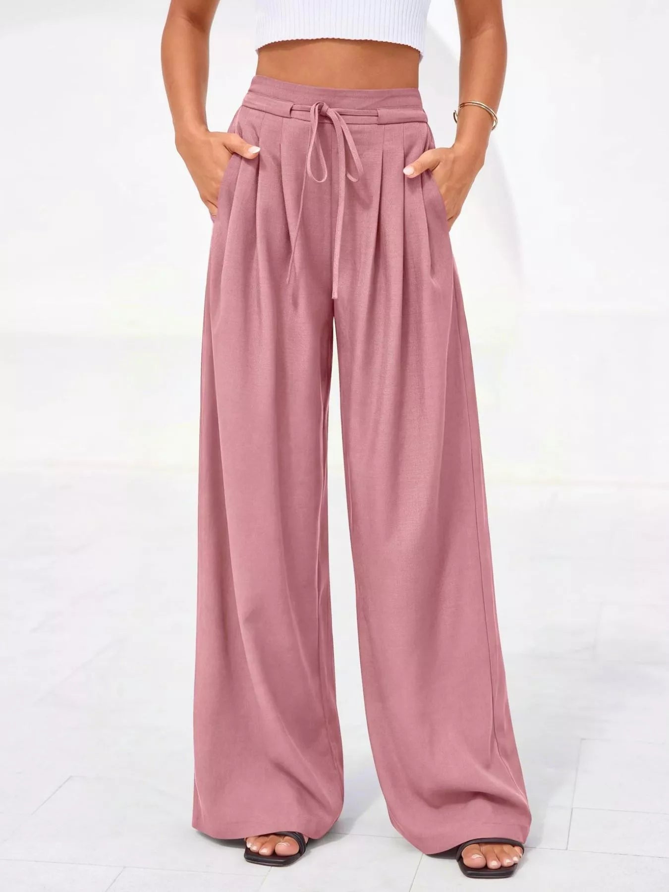 Högmidjade vida byxor med veck för dam-Pants for Women-Fjallbarn