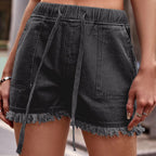 Jeansshorts för dam med elastisk midja, dragsko och fransad fåll-Shorts for women-Fjallbarn