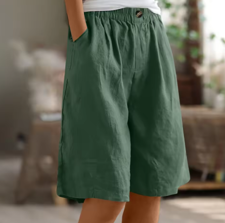 Knälånga damshorts med knappar fram och resårmidja-Shorts for women-Fjallbarn
