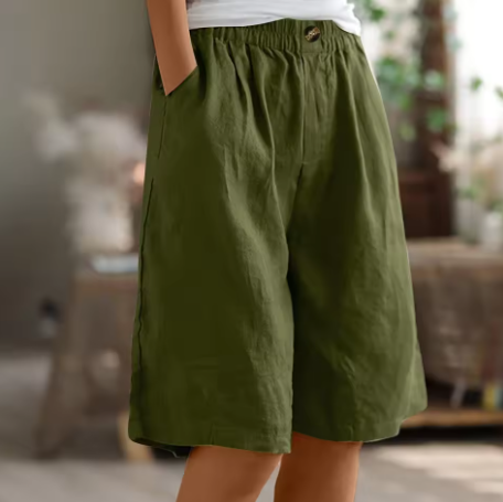 Knälånga damshorts med knappar fram och resårmidja-Shorts for women-Fjallbarn