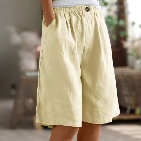Knälånga damshorts med knappar fram och resårmidja-Shorts for women-Fjallbarn