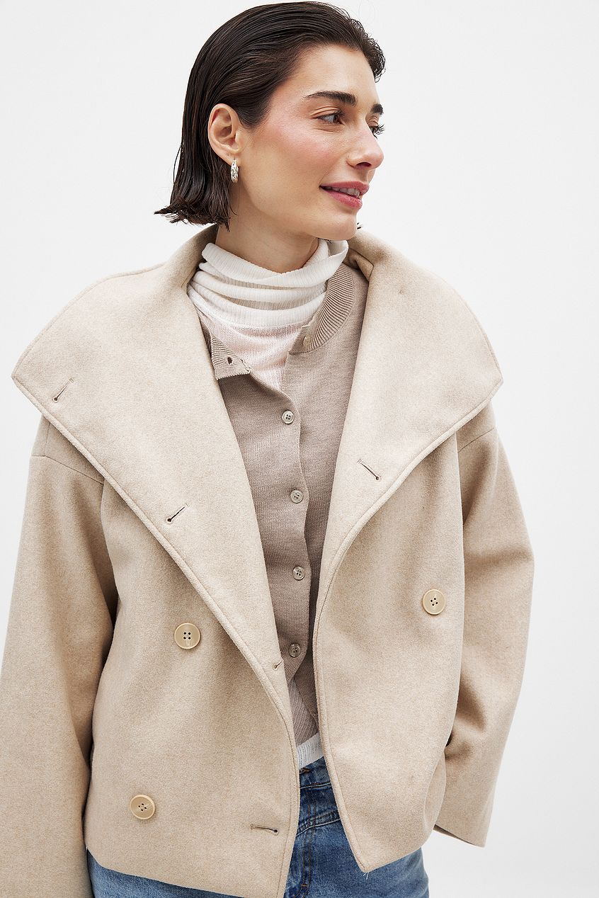 Kort skepparkavaj i ullblandning för dam-Coats for women-Fjallbarn