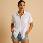 Kortärmad damskjorta med krage och bröstficka-Blouses for women-Fjallbarn