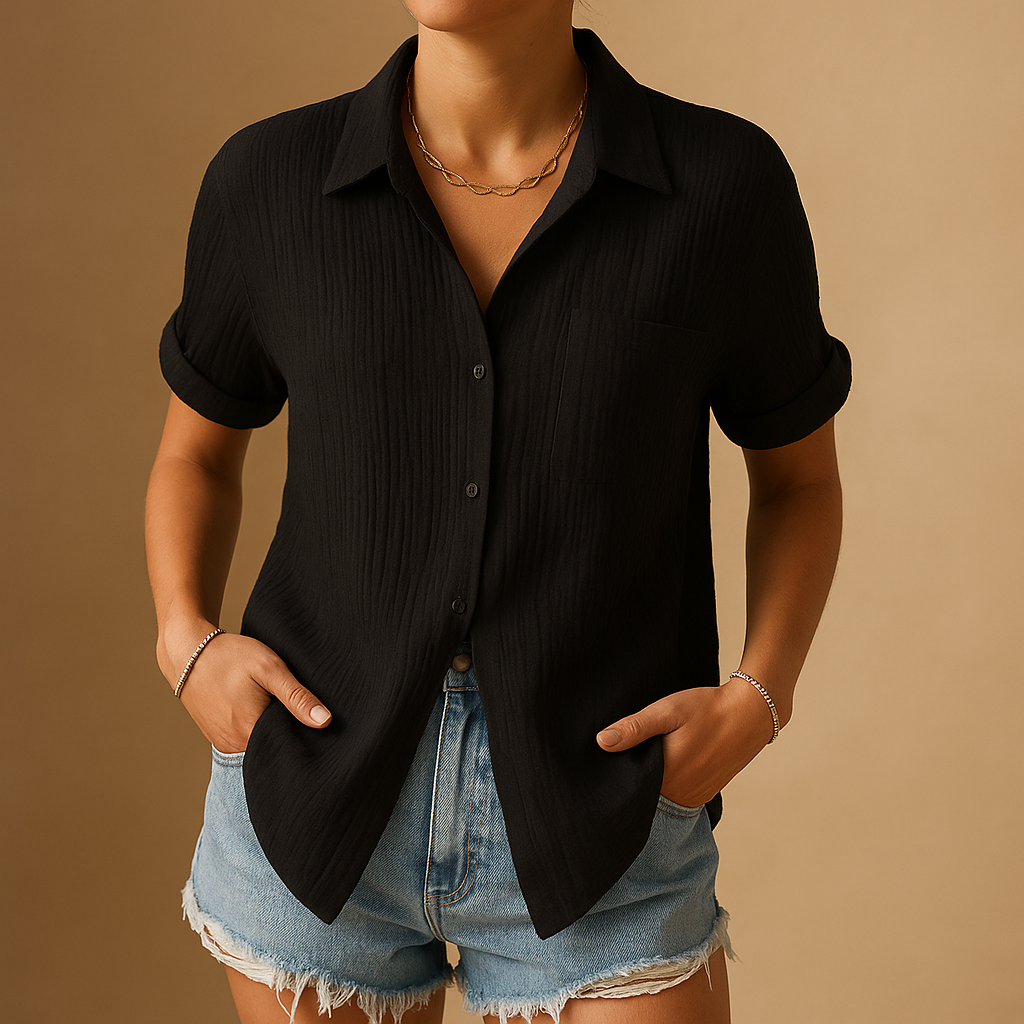 Kortärmad damskjorta med krage och bröstficka-Blouses for women-Fjallbarn
