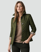 Kviltad jacka med knappar fram och rutiga muddar för dam-Jacket for women-Fjallbarn