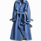 Lång trenchcoat för dam med bälte och rutigt foder-Coats for women-Fjallbarn