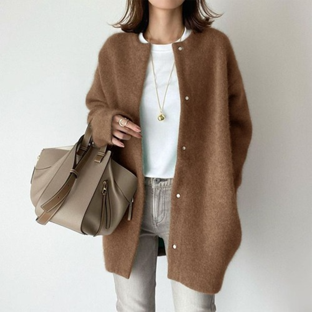 Långstickad kofta för dam med tryckknappar-Cardigan for women-Fjallbarn