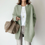 Långstickad kofta för dam med tryckknappar-Cardigan for women-Fjallbarn