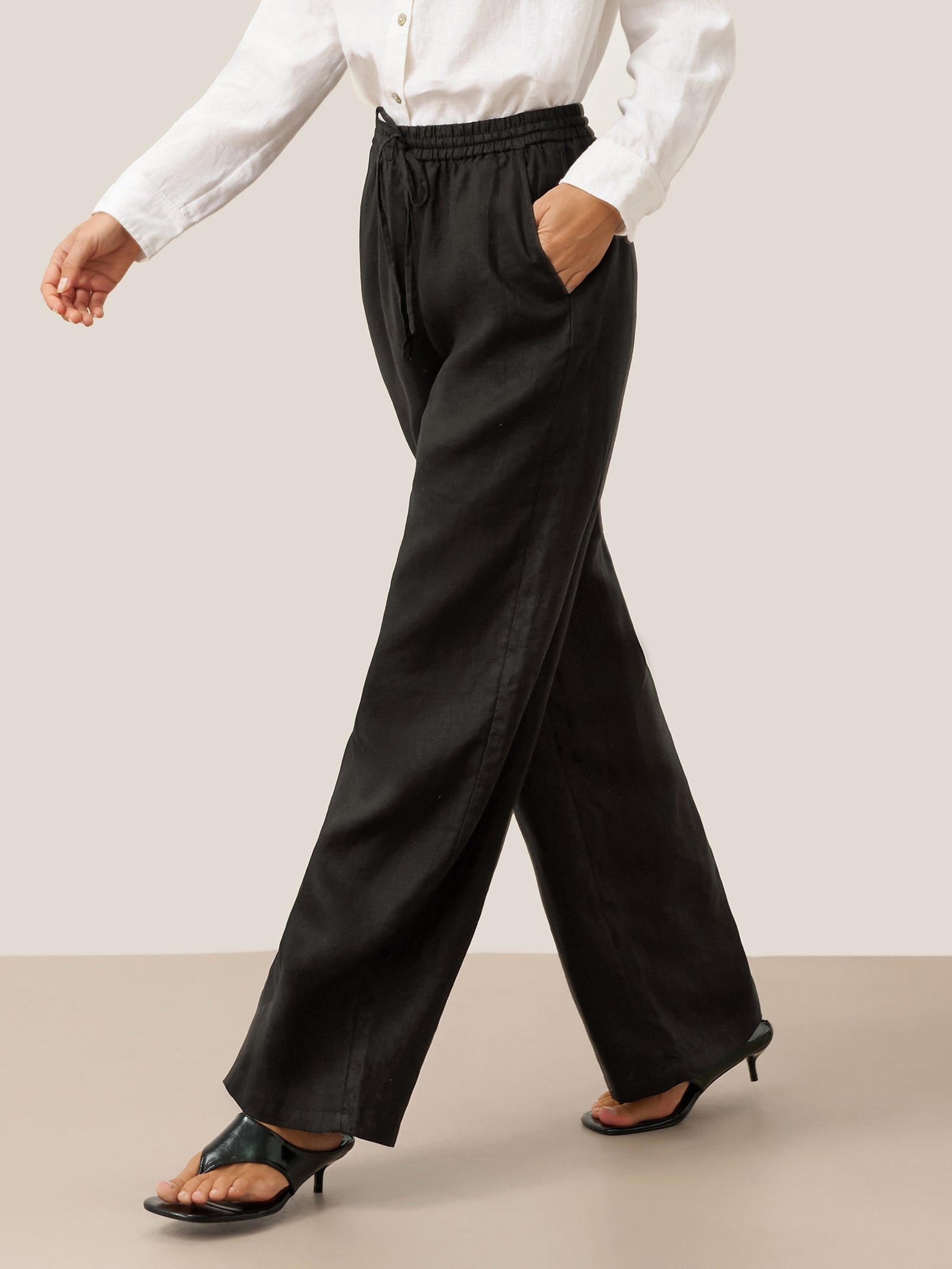 Linnebyxor med vida ben och dragsko för dam-Pants for Women-Fjallbarn
