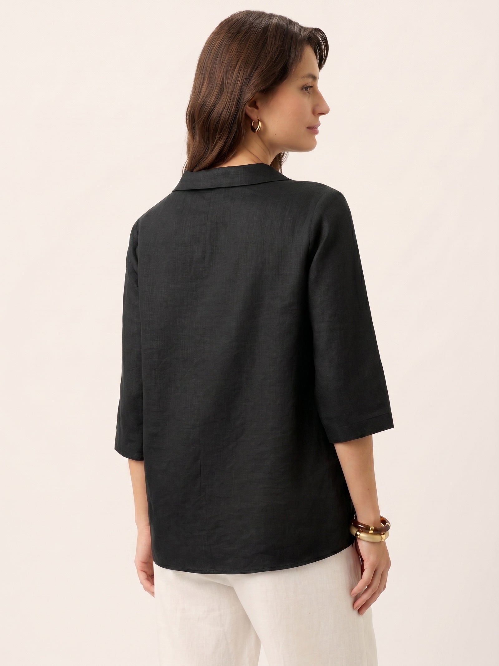 Linnetopp för dam med asymmetrisk krage-Tops for women-Fjallbarn