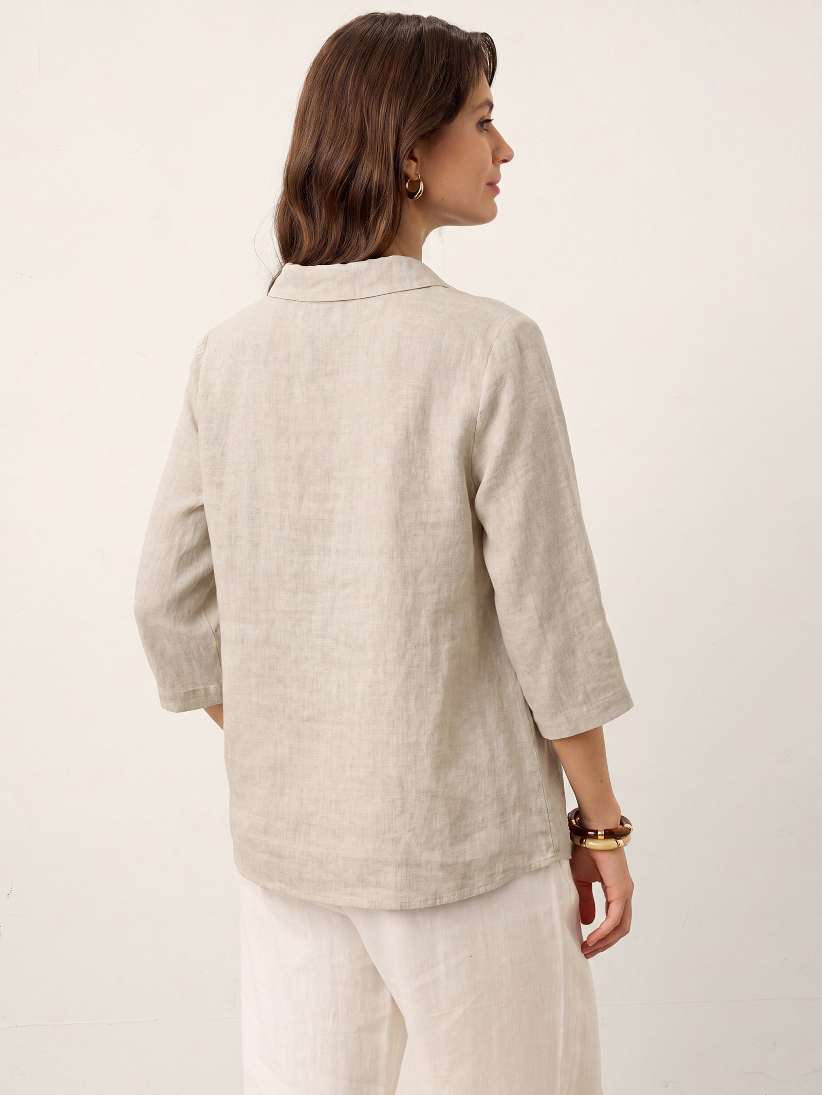 Linnetopp för dam med asymmetrisk krage-Tops for women-Fjallbarn