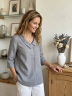 Linnetopp för dam med asymmetrisk krage-Tops for women-Fjallbarn