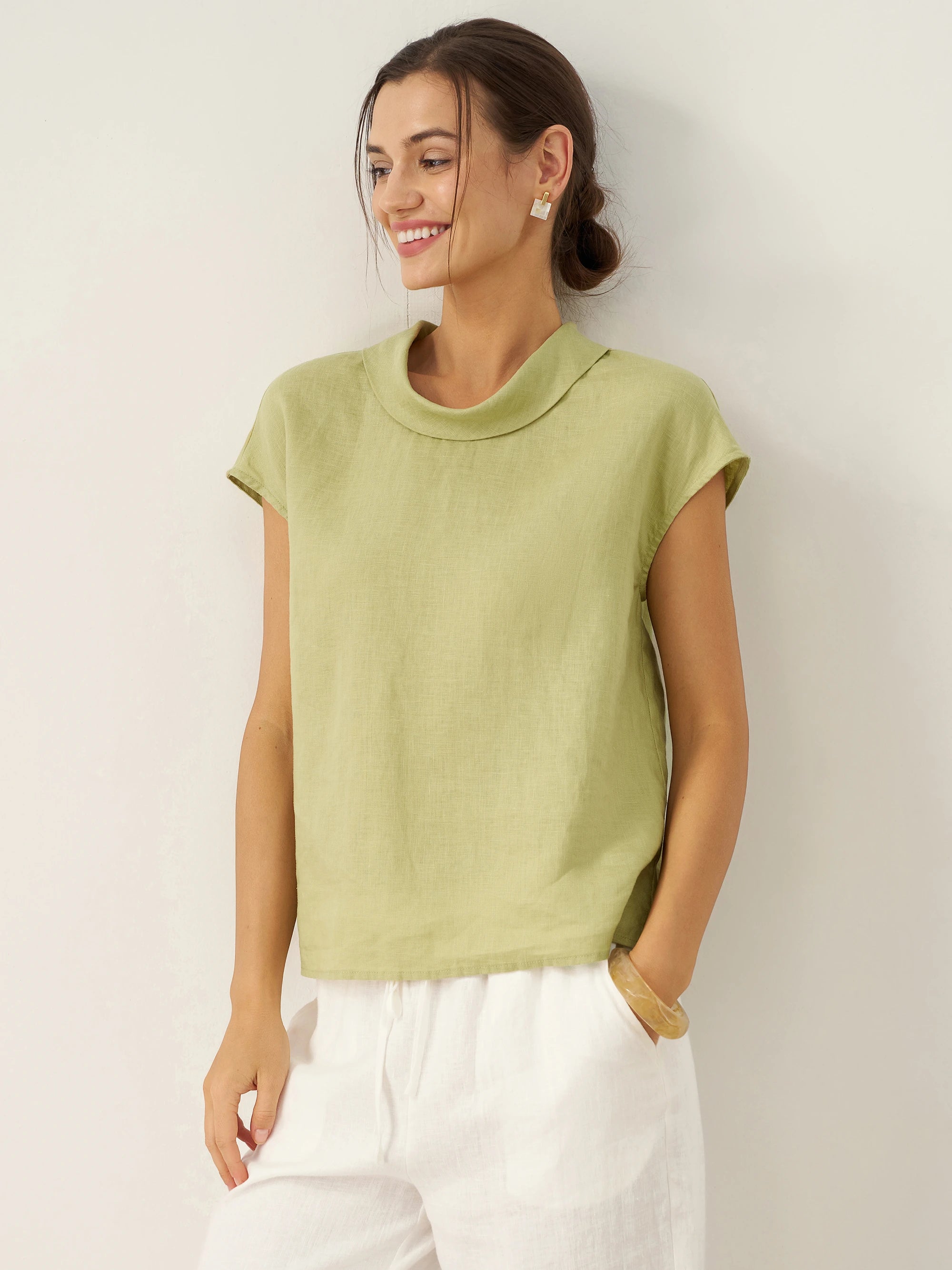 Linnetopp med holkärm och krage för dam-Tops for women-Fjallbarn