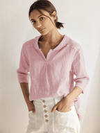 Linnetopp med sjalkrage och V-ringning för dam-Tops for women-Fjallbarn