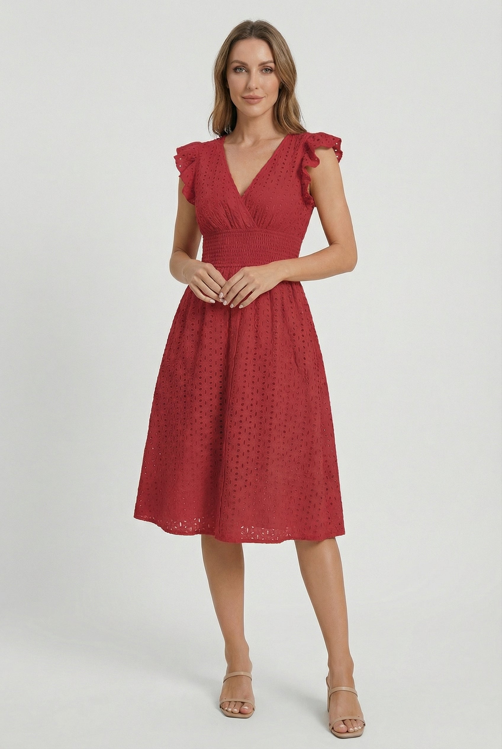 Midi-klänning med broderie anglaise och smockad midja för dam-Midi Dress-Fjallbarn