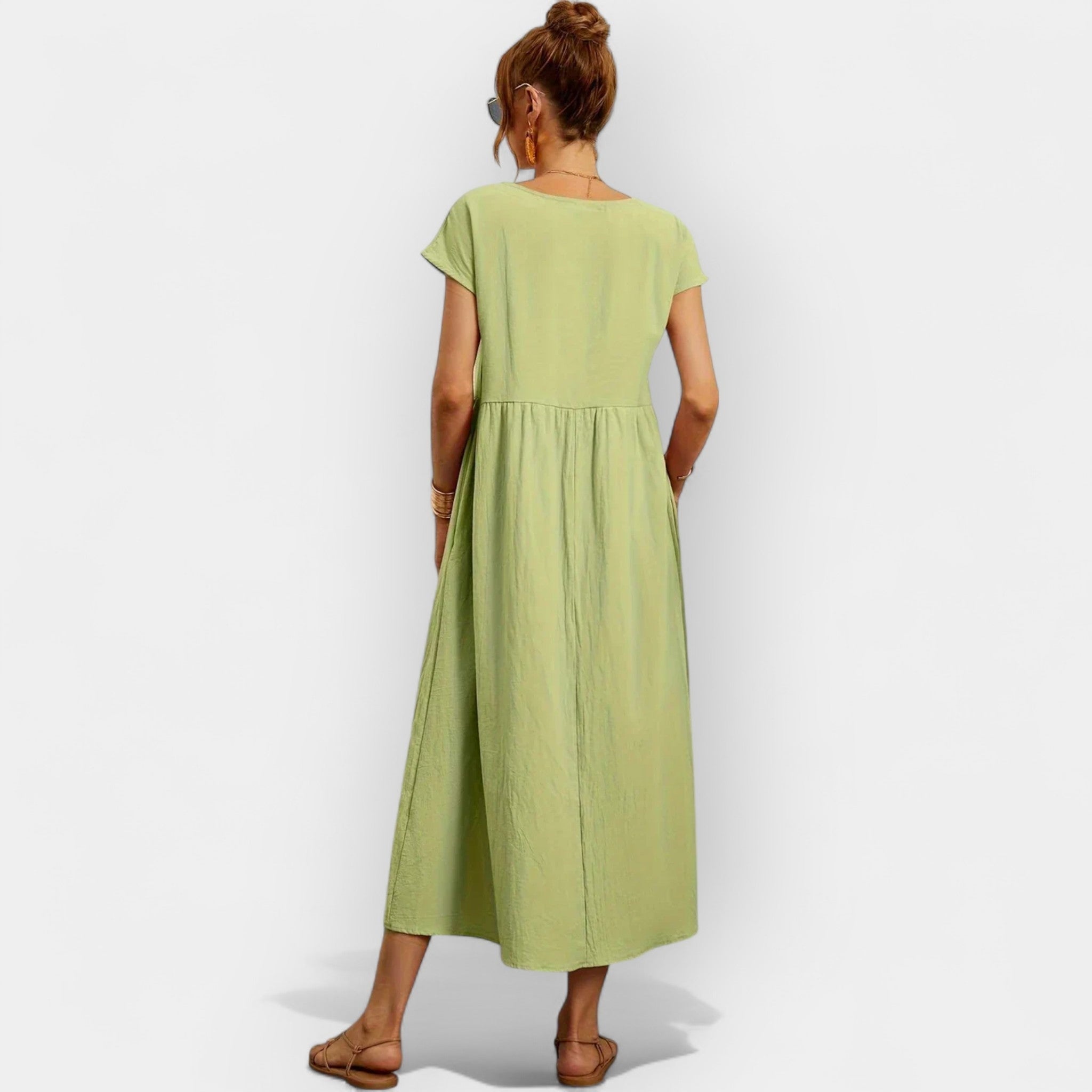 Midiklänning för dam med korta ärmar och sidofickor-Midi Dress-Fjallbarn