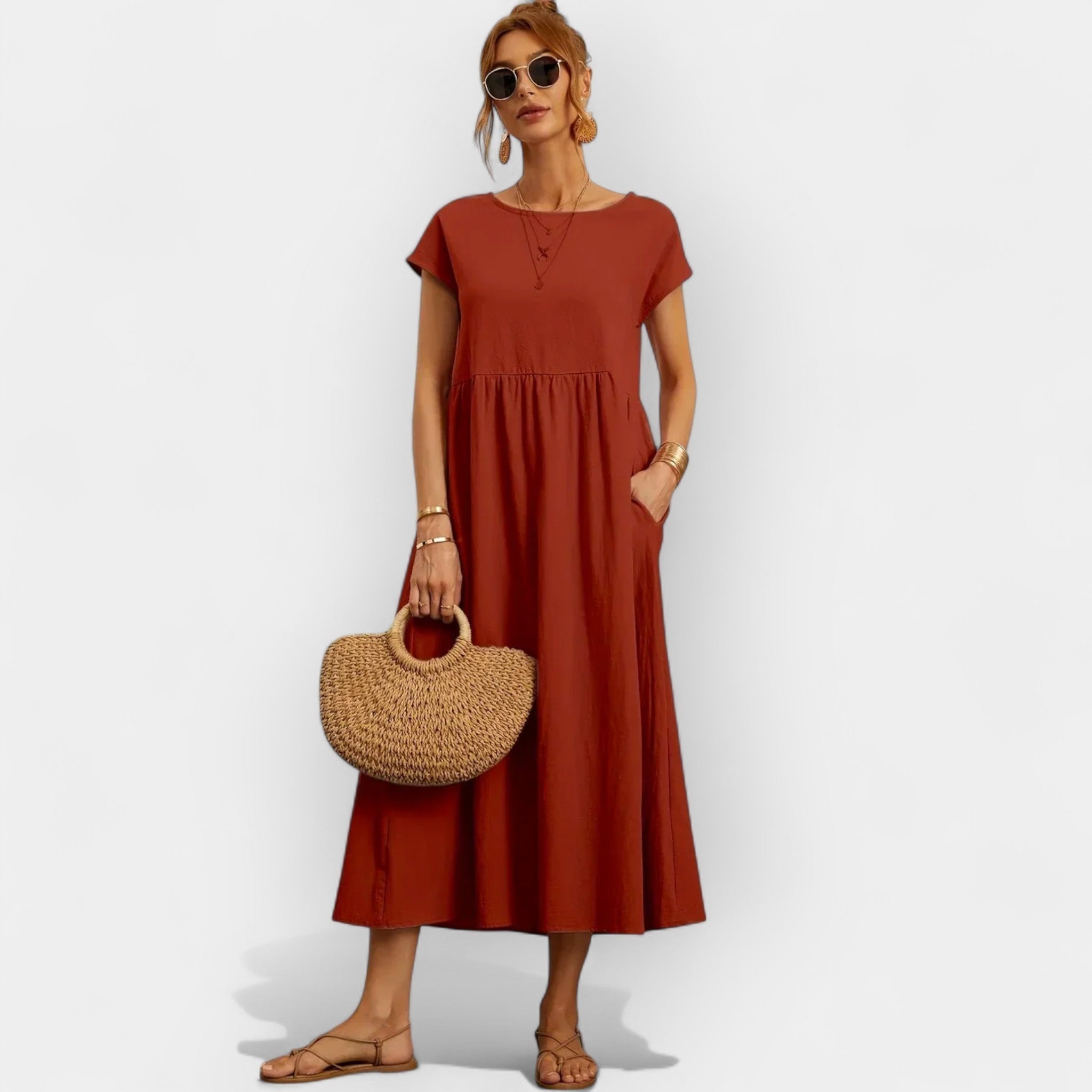 Midiklänning för dam med korta ärmar och sidofickor-Midi Dress-Fjallbarn