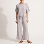 Mönstrat set med kortärmad topp och byxor för dam-Sets for women-Fjallbarn