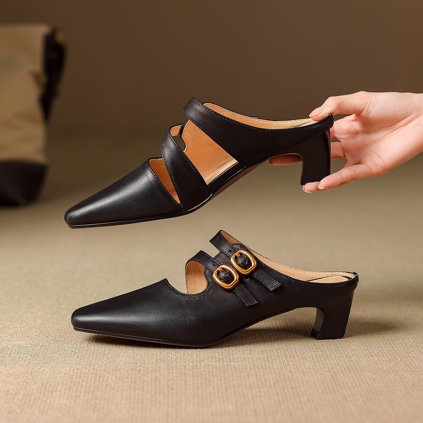 Mules med fyrkantig tå och dubbla remmar för dam-Footwear for women-Fjallbarn