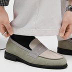Penny-loafers i mocka för herrar med kontrastsömmar-Footwear for men-Fjallbarn