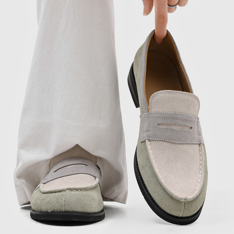 Penny-loafers i mocka för herrar med kontrastsömmar-Footwear for men-Fjallbarn
