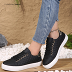 Quiltade sneakers med låg profil för dam-Footwear for women-Fjallbarn