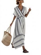 Randig maxiklänning med V-ringning för dam-Maxi Dress-Fjallbarn