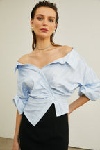 Randig off-shoulder-blus med kedjeaxlar för dam-Blouses for women-Fjallbarn