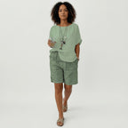 Randiga shorts med avslappnad passform för dam-Shorts for women-Fjallbarn