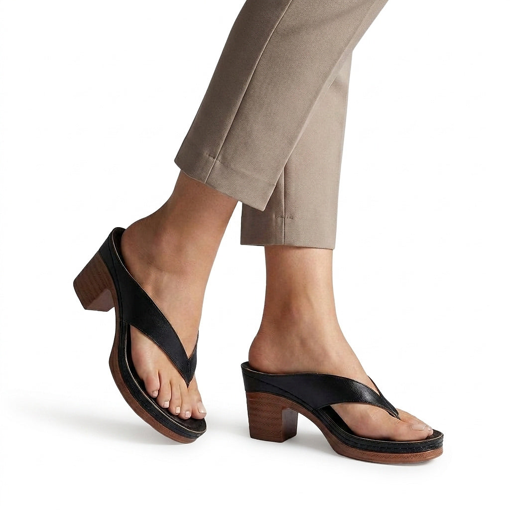 Sandaletter med blockklack och tårem för dam-Footwear for women-Fjallbarn